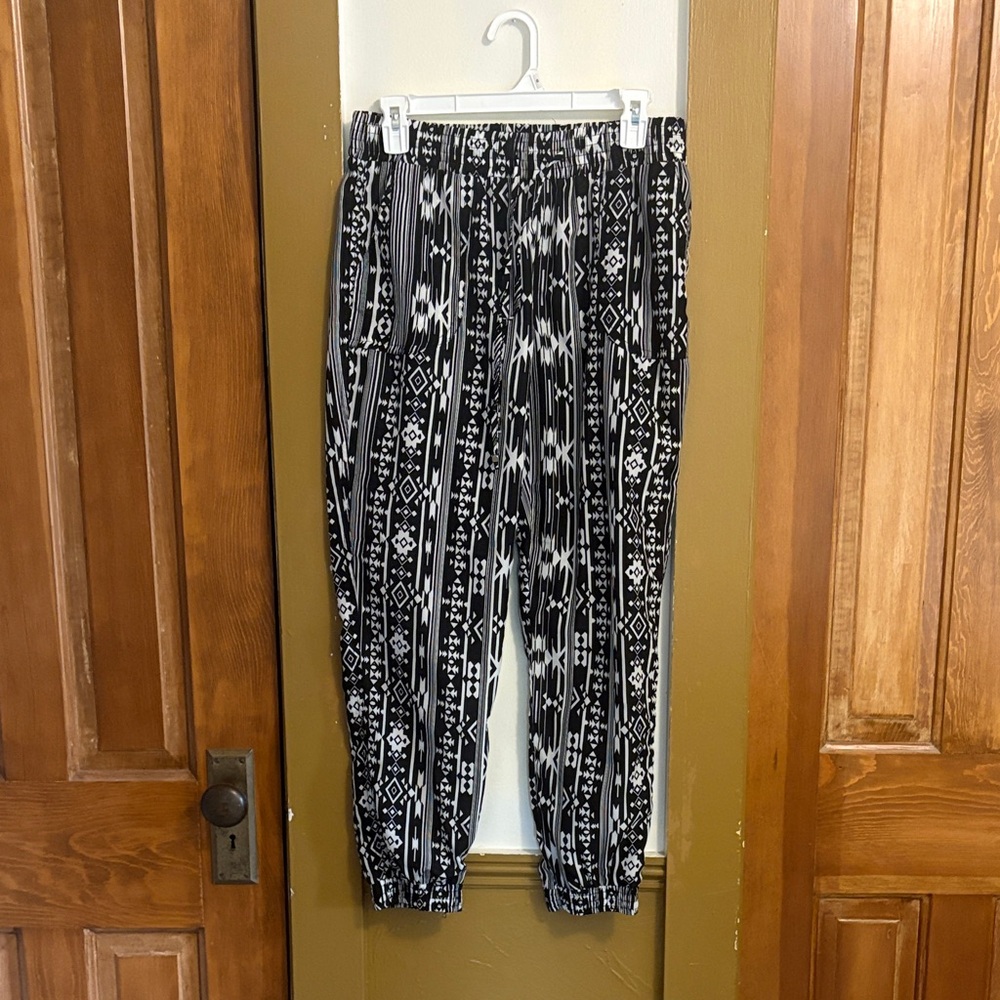 Stylish Black and White Patterned Women's Pants